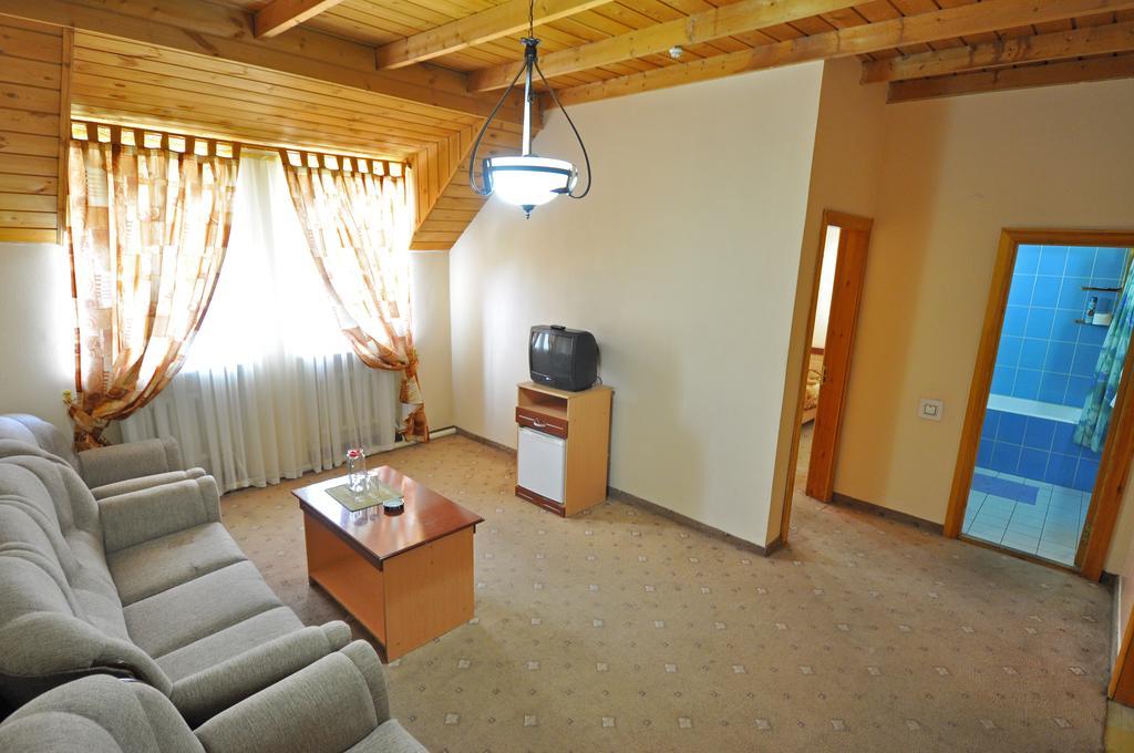 Grand Orzu Hotel Taszkent Zewnętrze zdjęcie